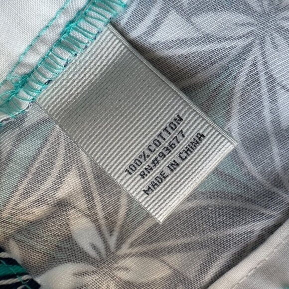 NWT Stylus Island Teal Geometric Retro Flat Front Shorts Womens 10 - Picture 7 of 8